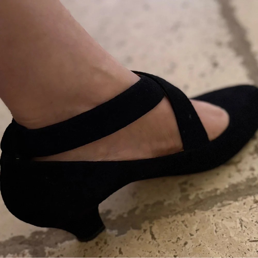 Jeffrey Campbell Women’s Black Suede Easy Mary Jane Heels Gently Loved 8